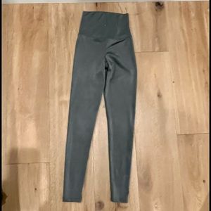Beach Riot sport grey leggings, like new, S